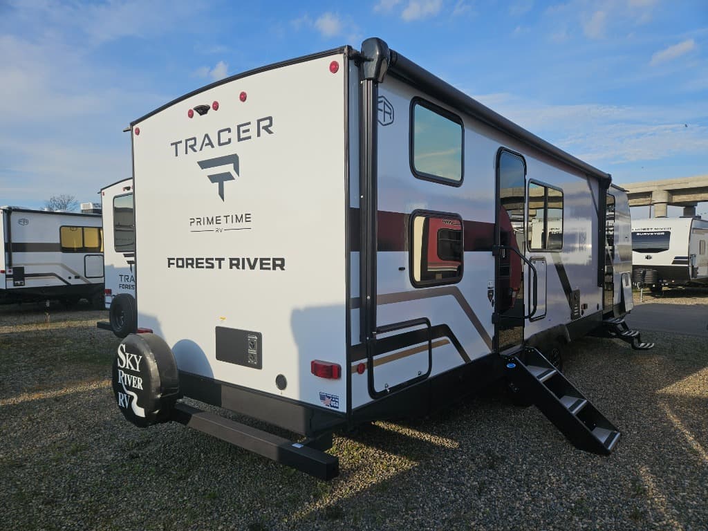 2026 Prime Time RV 2026 Prime Time RV Tracer - thumbnail 3