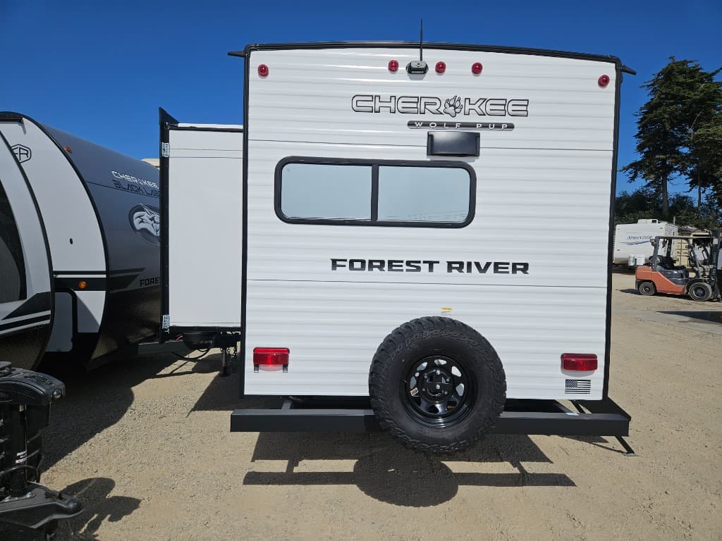 2026 Forest River RV 2026 Forest River RV Cherokee Wolf Pup - thumbnail 4