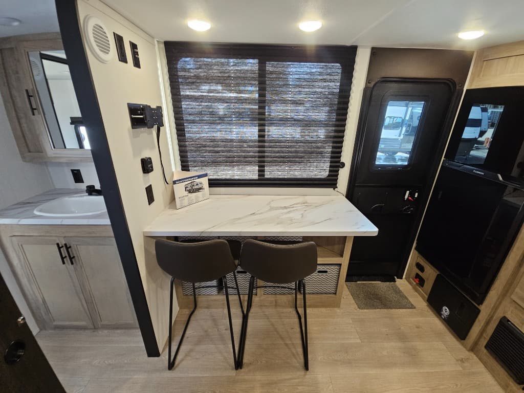 2026 Forest River RV 2026 Forest River RV Cherokee Wolf Pup - thumbnail 11