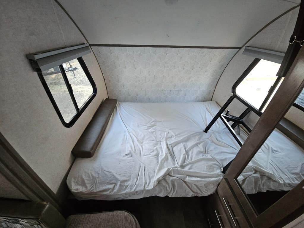 2018 Forest River 2018 Forest River R-Pod - thumbnail 17