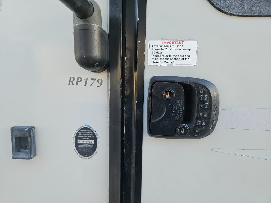 2018 Forest River 2018 Forest River R-Pod - thumbnail 29