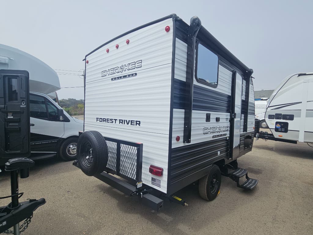 2026 Forest River RV 2026 Forest River RV Cherokee Wolf Pup - thumbnail 3