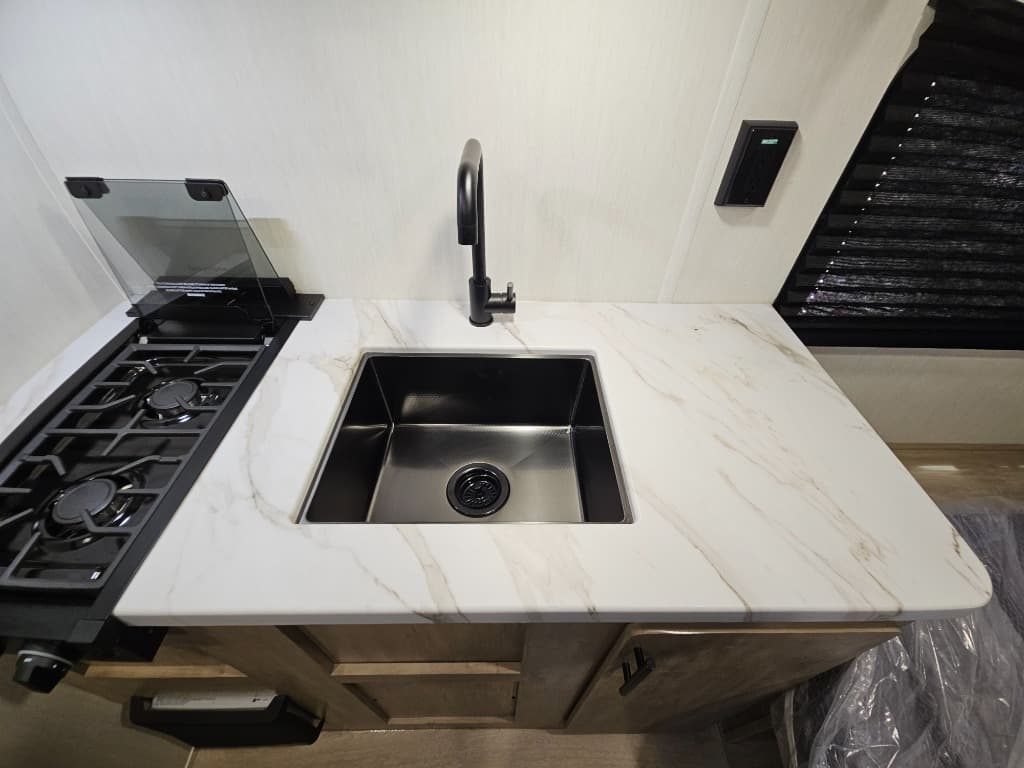 2026 Forest River RV 2026 Forest River RV Cherokee Wolf Pup - thumbnail 15