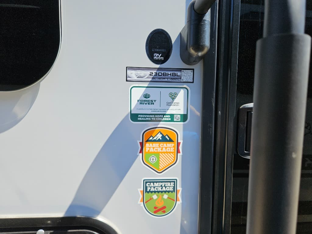 2026 Forest River 2026 Forest River Cherokee Grey Wolf Black Label - thumbnail 40