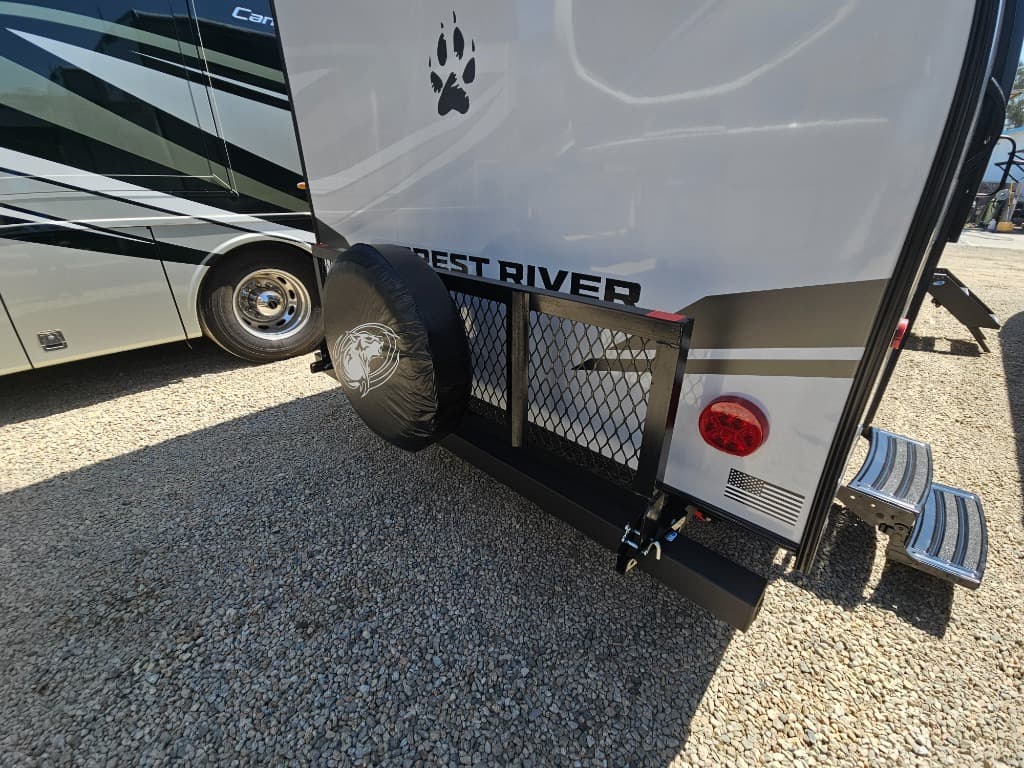 2026 Forest River 2026 Forest River Cherokee Grey Wolf Black Label - thumbnail 47