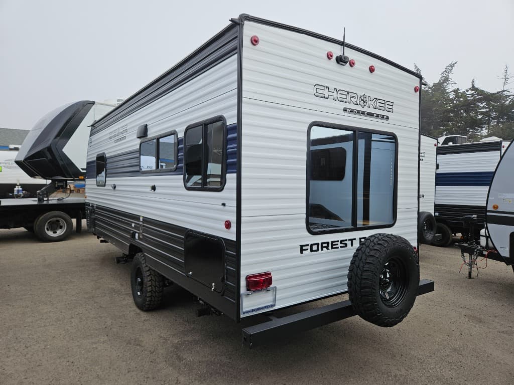 2026 Forest River RV 2026 Forest River RV Cherokee Wolf Pup - thumbnail 5