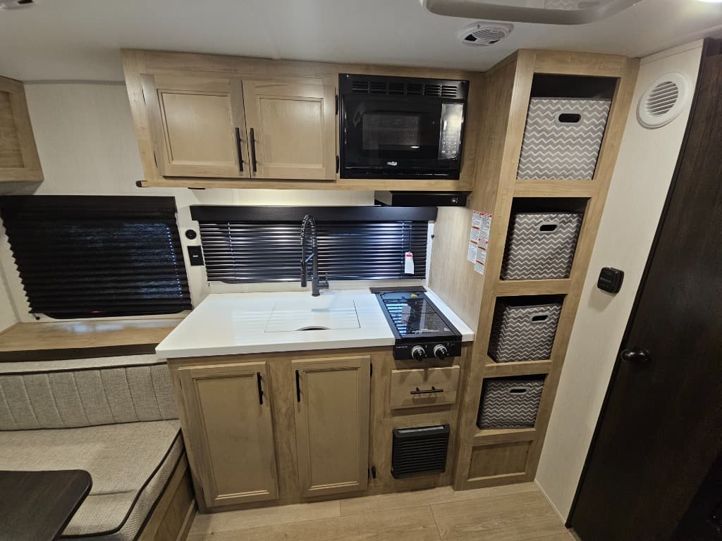 2026 Forest River 2026 Forest River Cherokee Wolf Pup Black Label - thumbnail 14