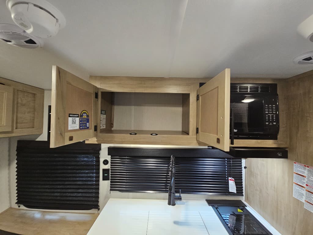 2026 Forest River 2026 Forest River Cherokee Wolf Pup Black Label - thumbnail 15