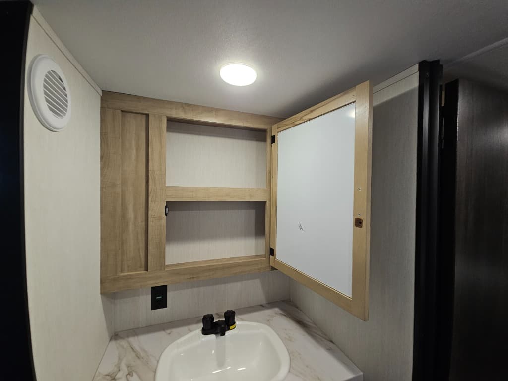 2026 Forest River 2026 Forest River Cherokee Wolf Pup Black Label - thumbnail 24