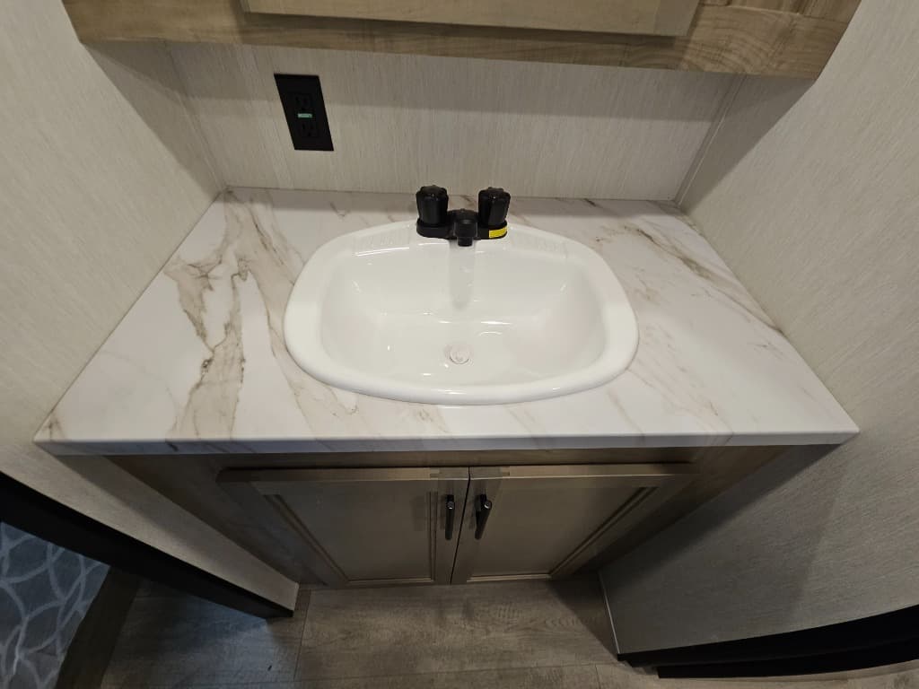 2026 Forest River 2026 Forest River Cherokee Wolf Pup Black Label - thumbnail 25