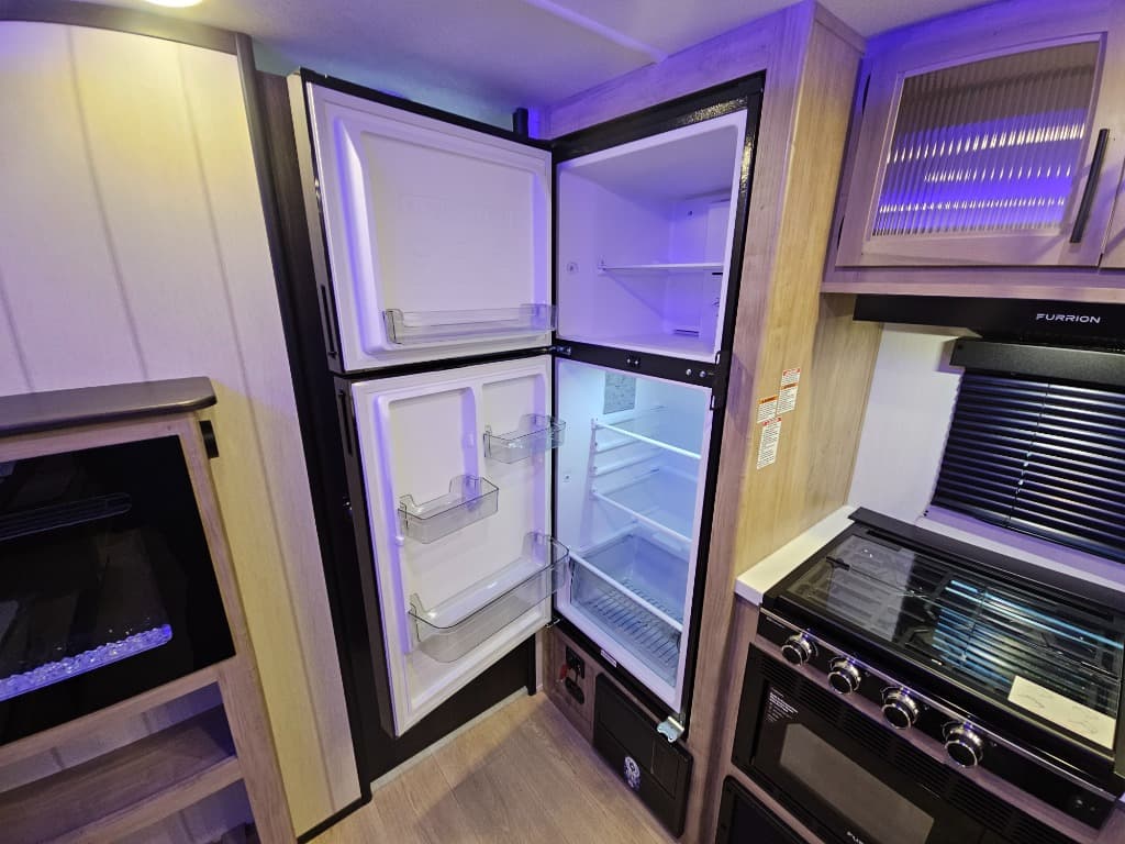 2026 Forest River RV 2026 Forest River RV Cherokee Grey Wolf Black Label - thumbnail 20