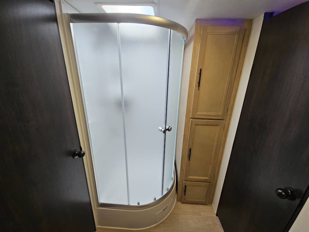 2026 Forest River RV 2026 Forest River RV Cherokee Grey Wolf Black Label - thumbnail 23