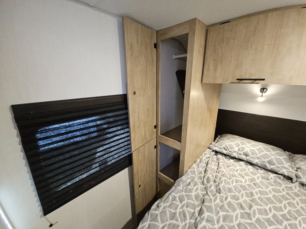 2026 Forest River RV 2026 Forest River RV Cherokee Grey Wolf Black Label - thumbnail 37