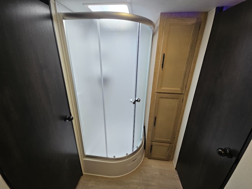 2026 Forest River 2026 Forest River Cherokee Grey Wolf Black Label - thumbnail 29