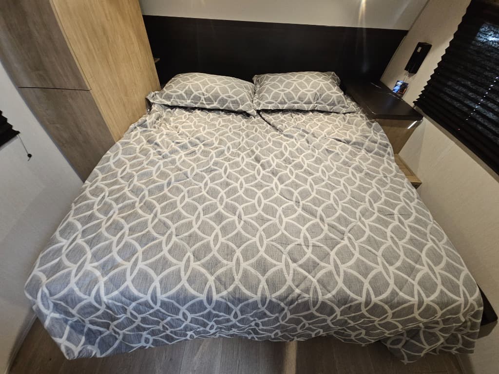 2026 Forest River 2026 Forest River Cherokee Grey Wolf Black Label - thumbnail 33