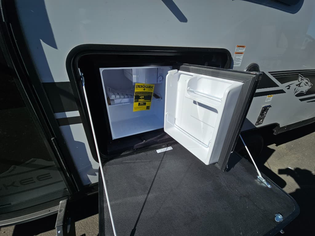 2026 Forest River 2026 Forest River Cherokee Grey Wolf Black Label - thumbnail 45