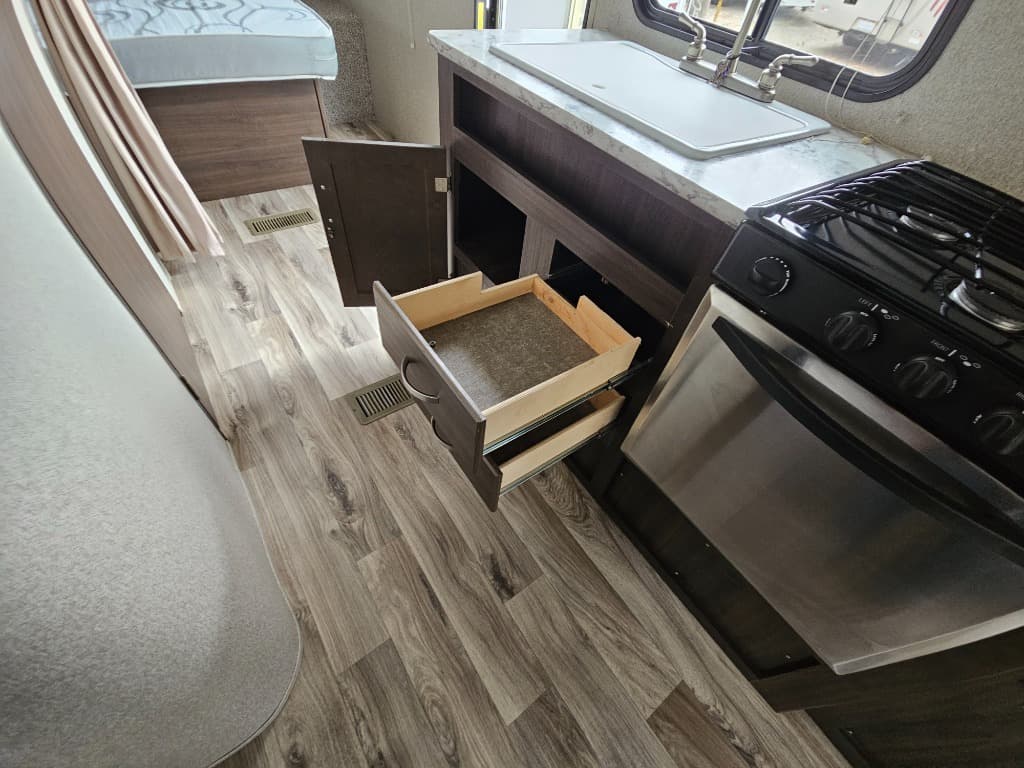 2018 Keystone RV 2018 Keystone RV Springdale - thumbnail 14