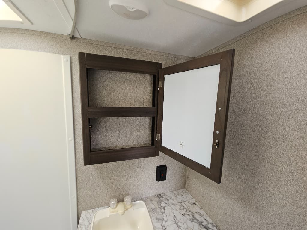 2018 Keystone RV 2018 Keystone RV Springdale - thumbnail 27