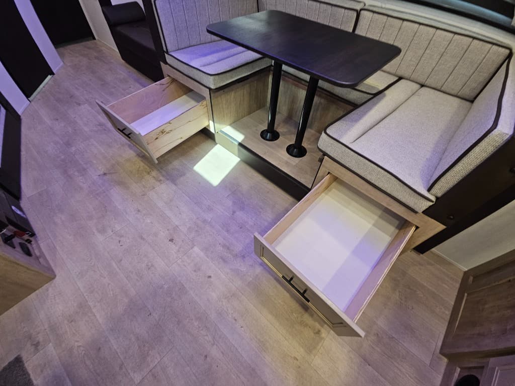 2026 Forest River RV 2026 Forest River RV Cherokee Grey Wolf - thumbnail 11