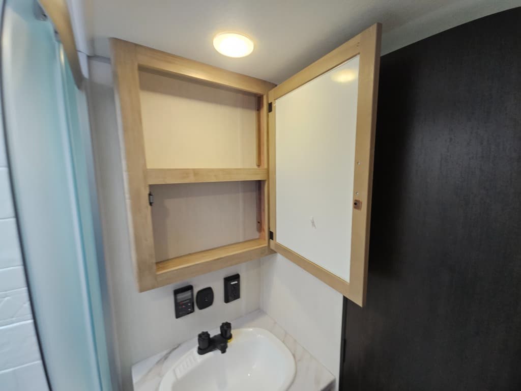 2026 Forest River RV 2026 Forest River RV Cherokee Grey Wolf - thumbnail 31