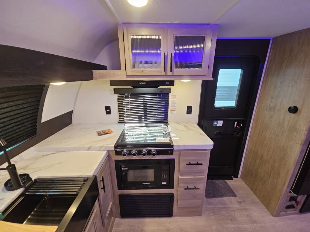 2026 Forest River 2026 Forest River Cherokee Grey Wolf - thumbnail 19