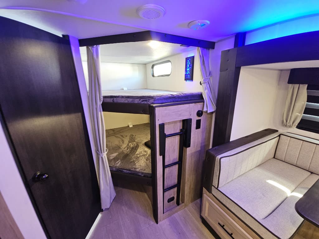 2026 Forest River RV 2026 Forest River RV Cherokee Grey Wolf - thumbnail 16