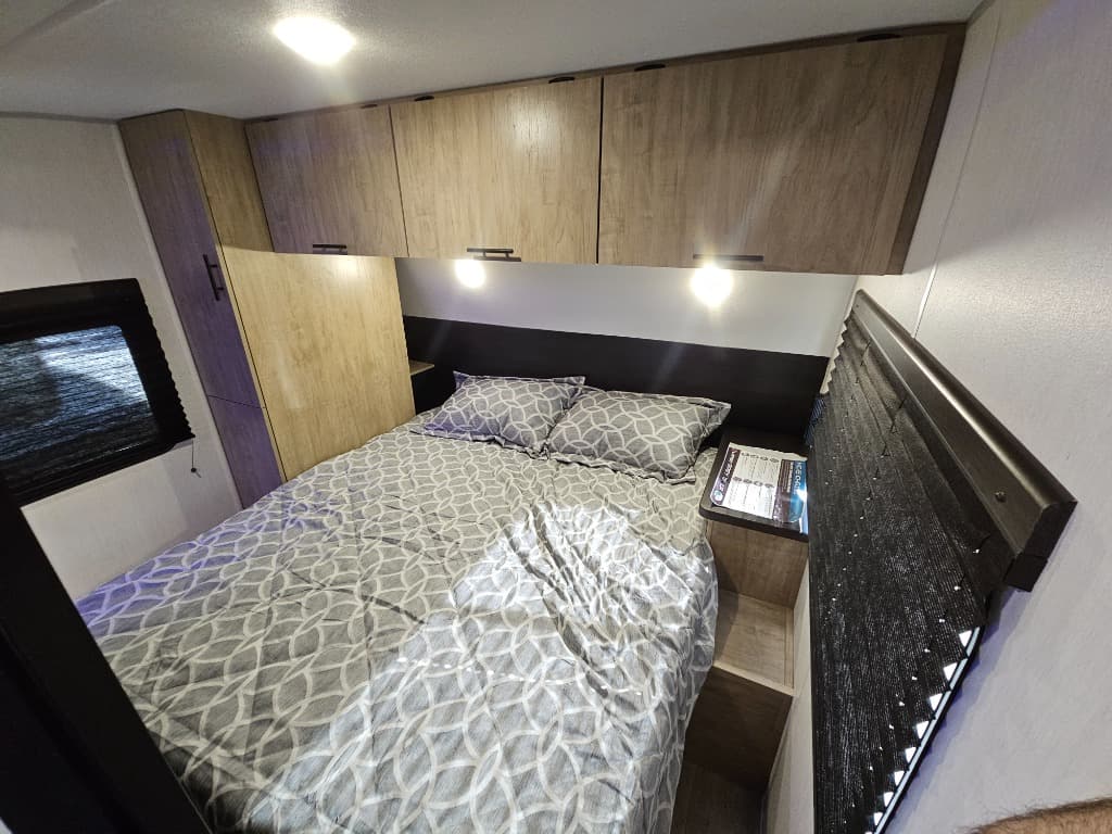 2026 Forest River RV 2026 Forest River RV Cherokee Grey Wolf - thumbnail 27