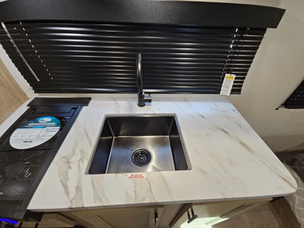 2026 Forest River 2026 Forest River Cherokee Wolf Pup - thumbnail 20