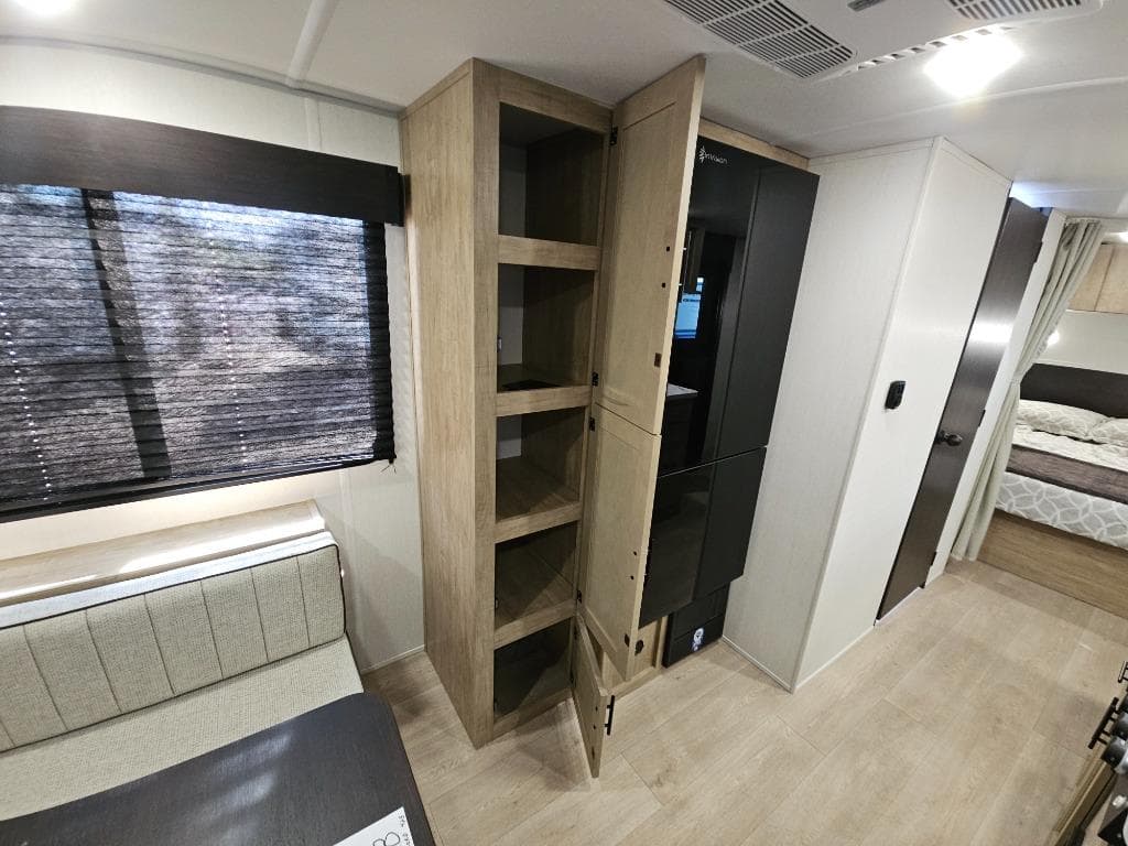 2026 Forest River 2026 Forest River Cherokee Grey Wolf - thumbnail 18