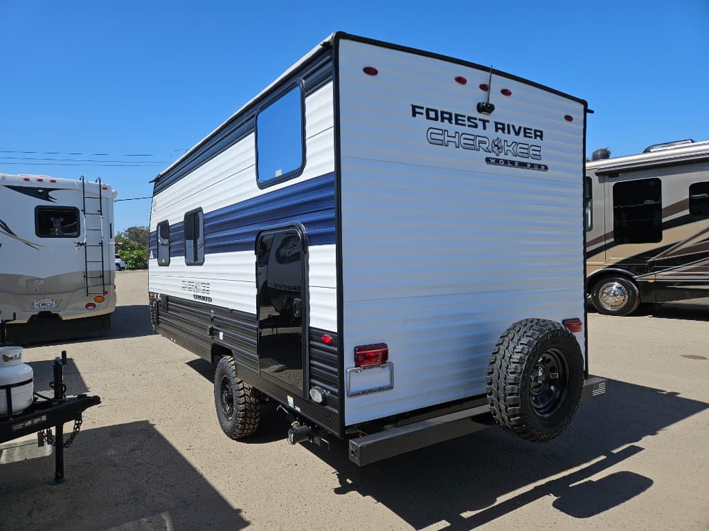 2026 Forest River RV 2026 Forest River RV Cherokee Wolf Pup - thumbnail 5
