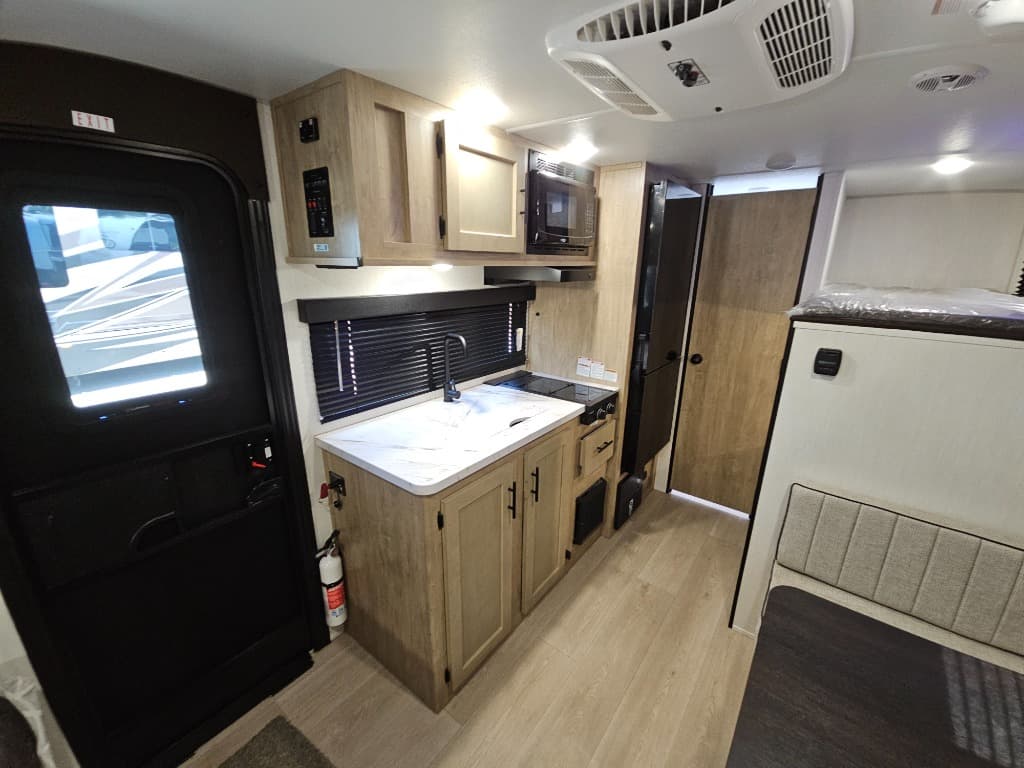 2026 Forest River RV 2026 Forest River RV Cherokee Wolf Pup - thumbnail 9