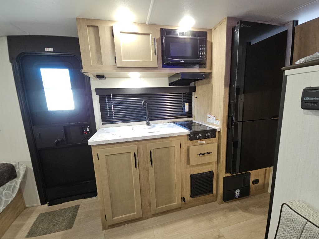 2026 Forest River RV 2026 Forest River RV Cherokee Wolf Pup - thumbnail 14