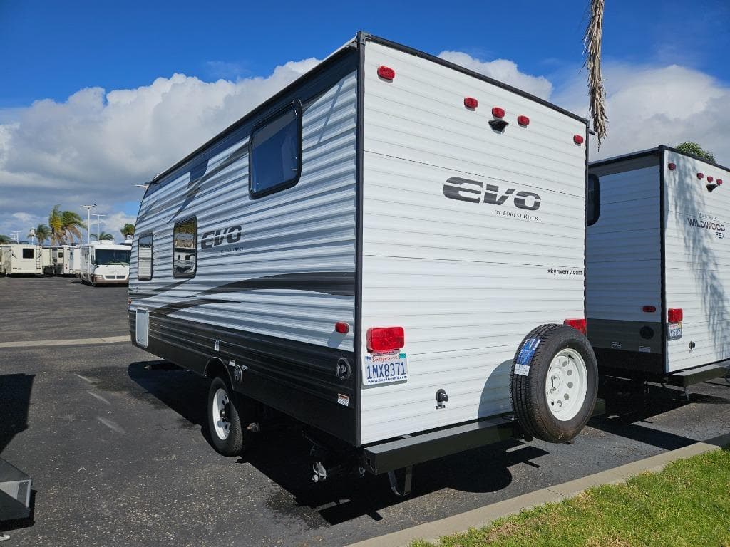 2018 Forest River RV 2018 Forest River RV Evo - thumbnail 4