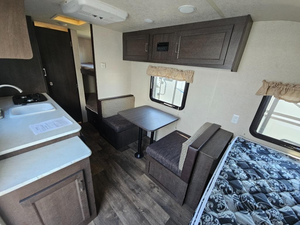 2018 Forest River RV 2018 Forest River RV Evo - thumbnail 7