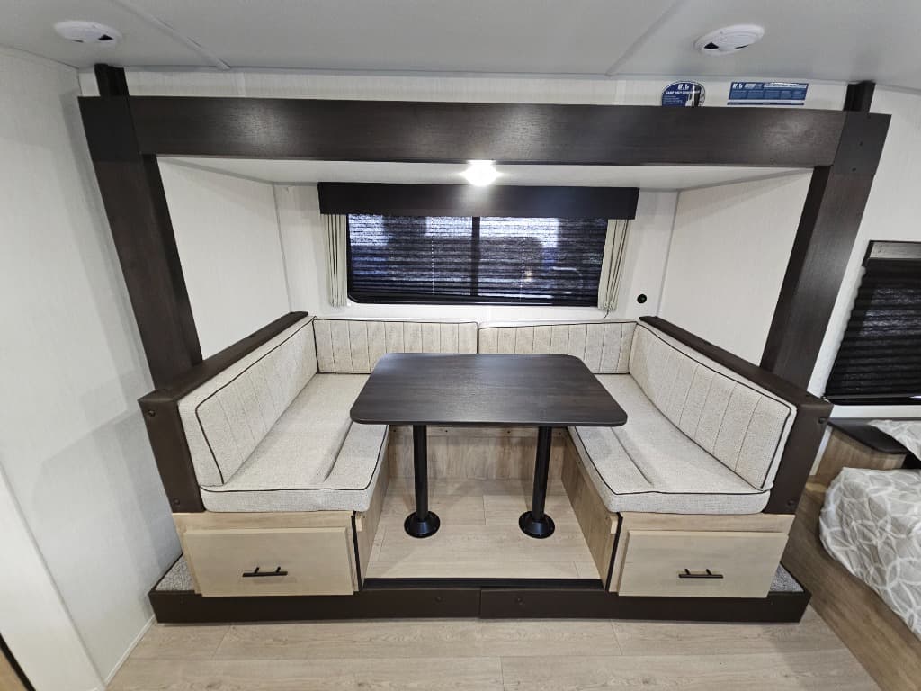 2026 Forest River 2026 Forest River Cherokee Wolf Pup - thumbnail 11