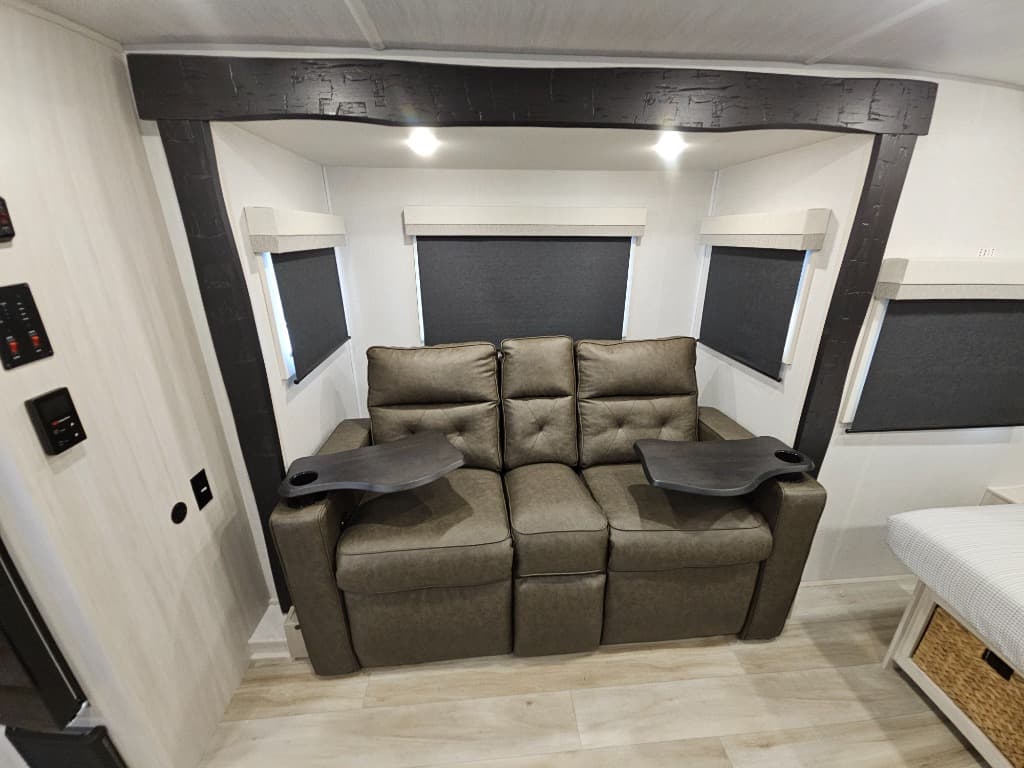 2026 Forest River 2026 Forest River R-Pod - thumbnail 8