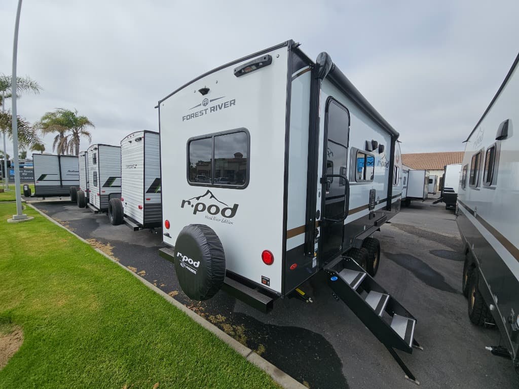 2026 Forest River 2026 Forest River R-Pod - thumbnail 3