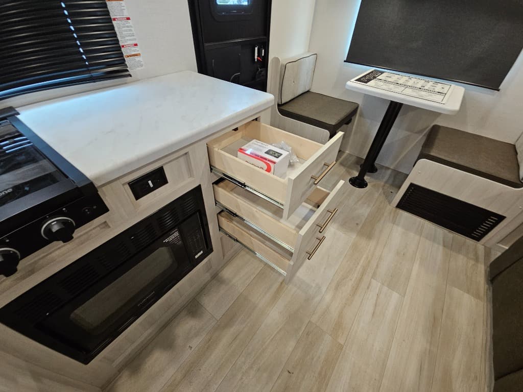 2026 Forest River 2026 Forest River R-Pod - thumbnail 15