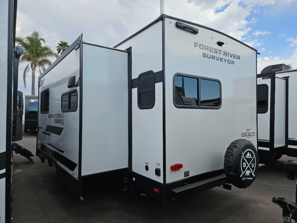 2026 Forest River 2026 Forest River Surveyor Legend - thumbnail 4