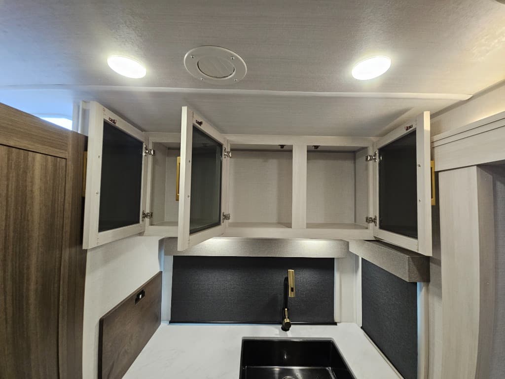 2026 Forest River 2026 Forest River Surveyor Legend - thumbnail 16