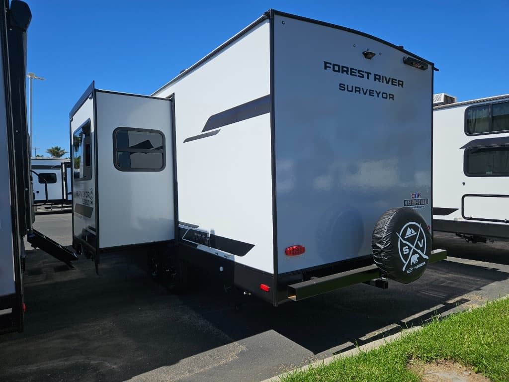 2026 Forest River 2026 Forest River Surveyor Legend - thumbnail 5