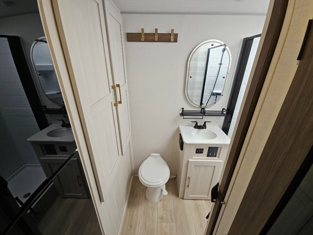 2026 Forest River 2026 Forest River Surveyor Legend - thumbnail 34