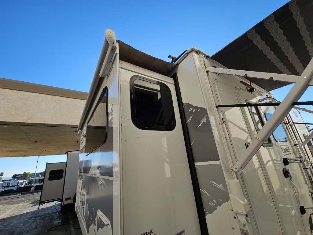 2021 Lance 2021 Lance Lance - thumbnail 32