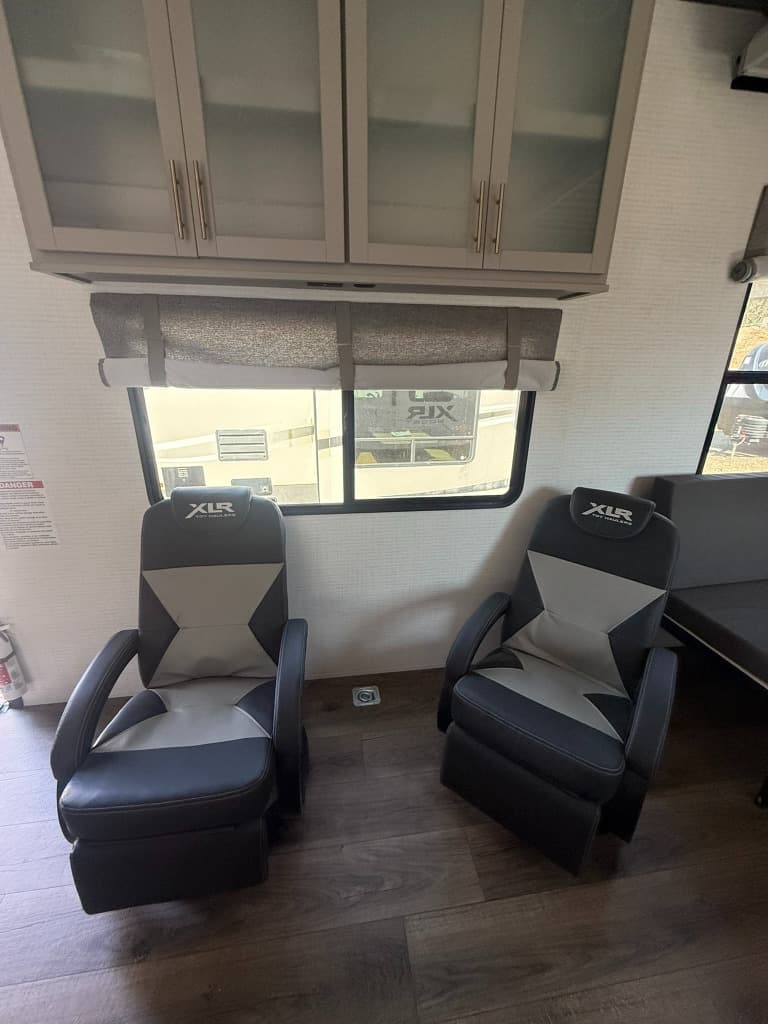 2026 Forest River 2026 Forest River XLR Boost - thumbnail 18