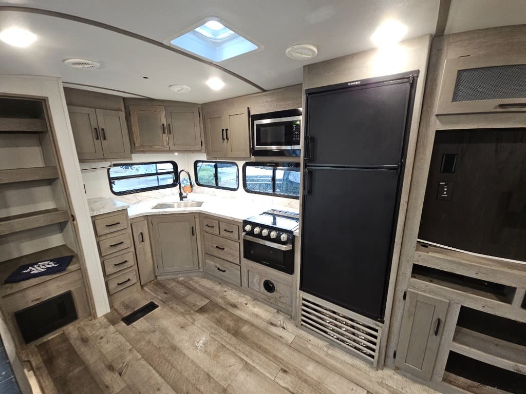 2021 Keystone RV 2021 Keystone RV Outback Ultra-Lite - thumbnail 14