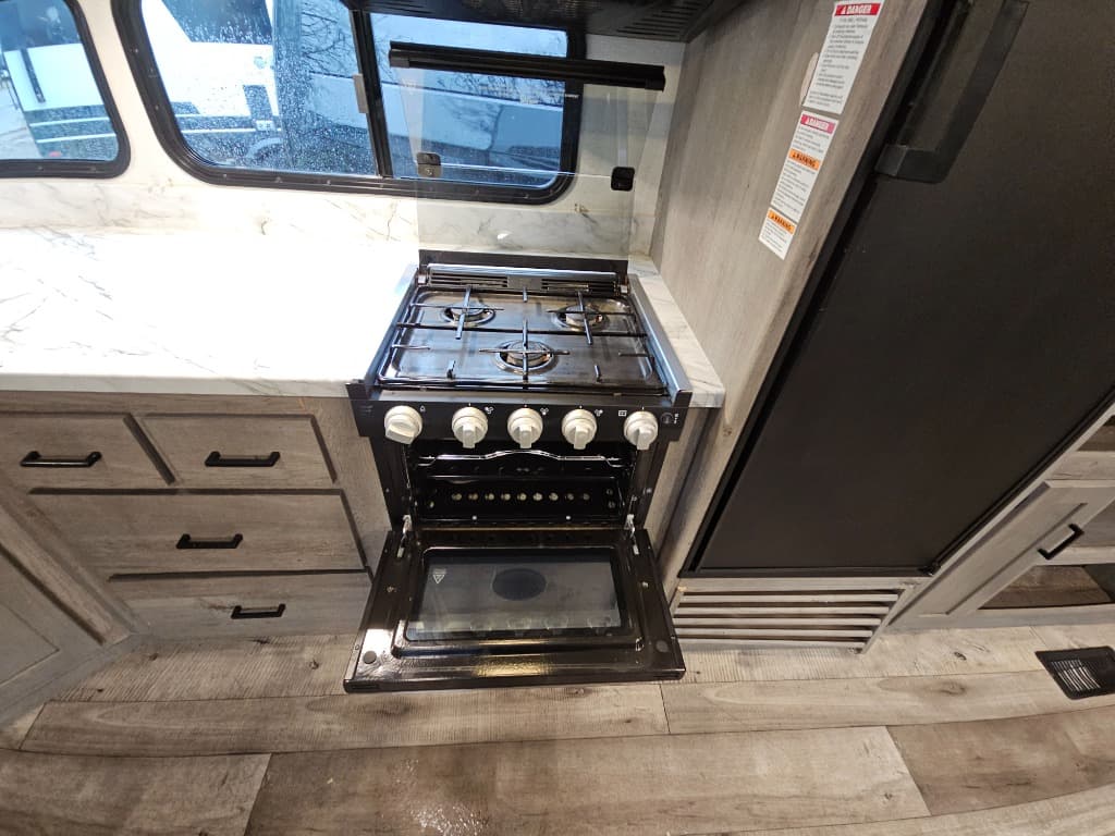 2021 Keystone RV 2021 Keystone RV Outback Ultra-Lite - thumbnail 19