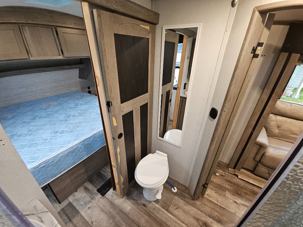 2021 Keystone RV 2021 Keystone RV Outback Ultra-Lite - thumbnail 25