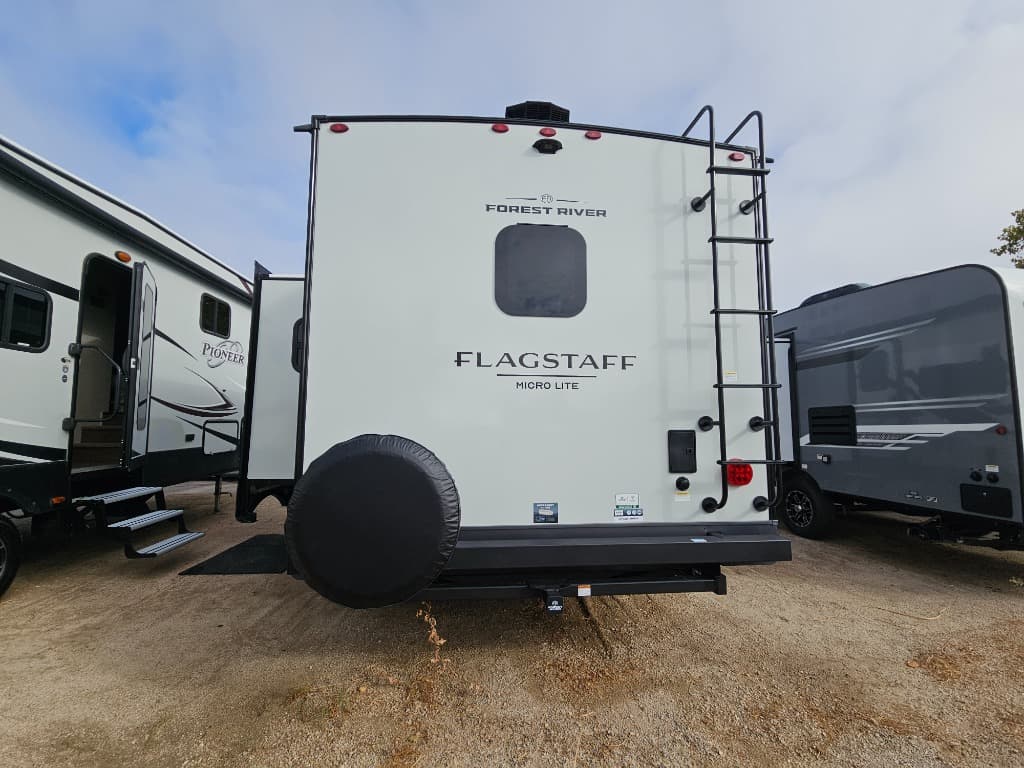 2026 Forest River 2026 Forest River Flagstaff Micro Lite - thumbnail 4