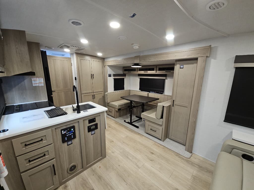 2026 Forest River 2026 Forest River Flagstaff Micro Lite - thumbnail 8