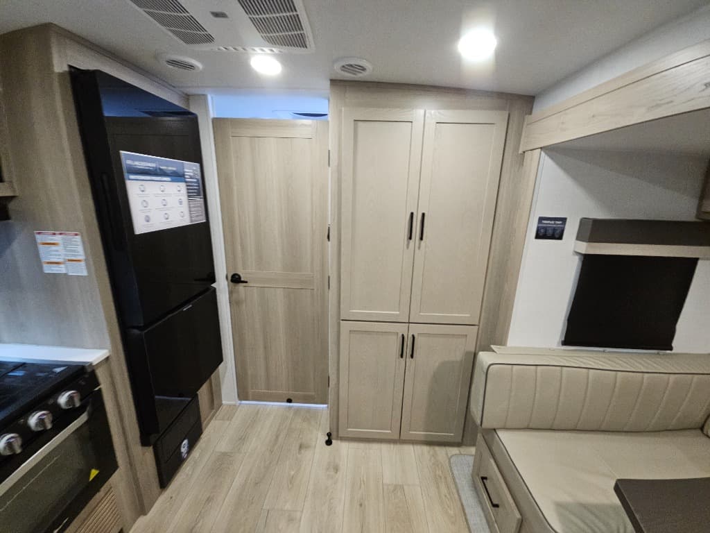 2026 Forest River 2026 Forest River Flagstaff Micro Lite - thumbnail 13